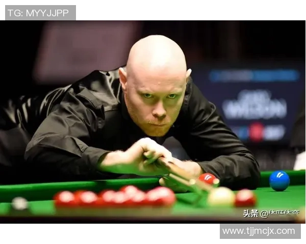 被弃养的足球明星逆袭人生的励志故事与奋斗历程