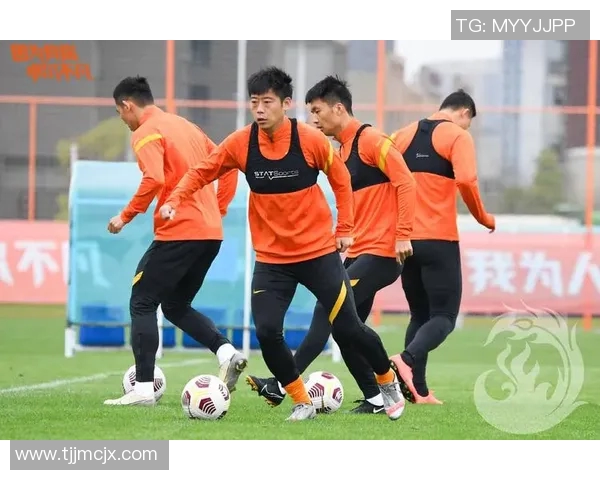 武汉网球队战术揭秘：从训练到比赛的全方位解析与策略探讨